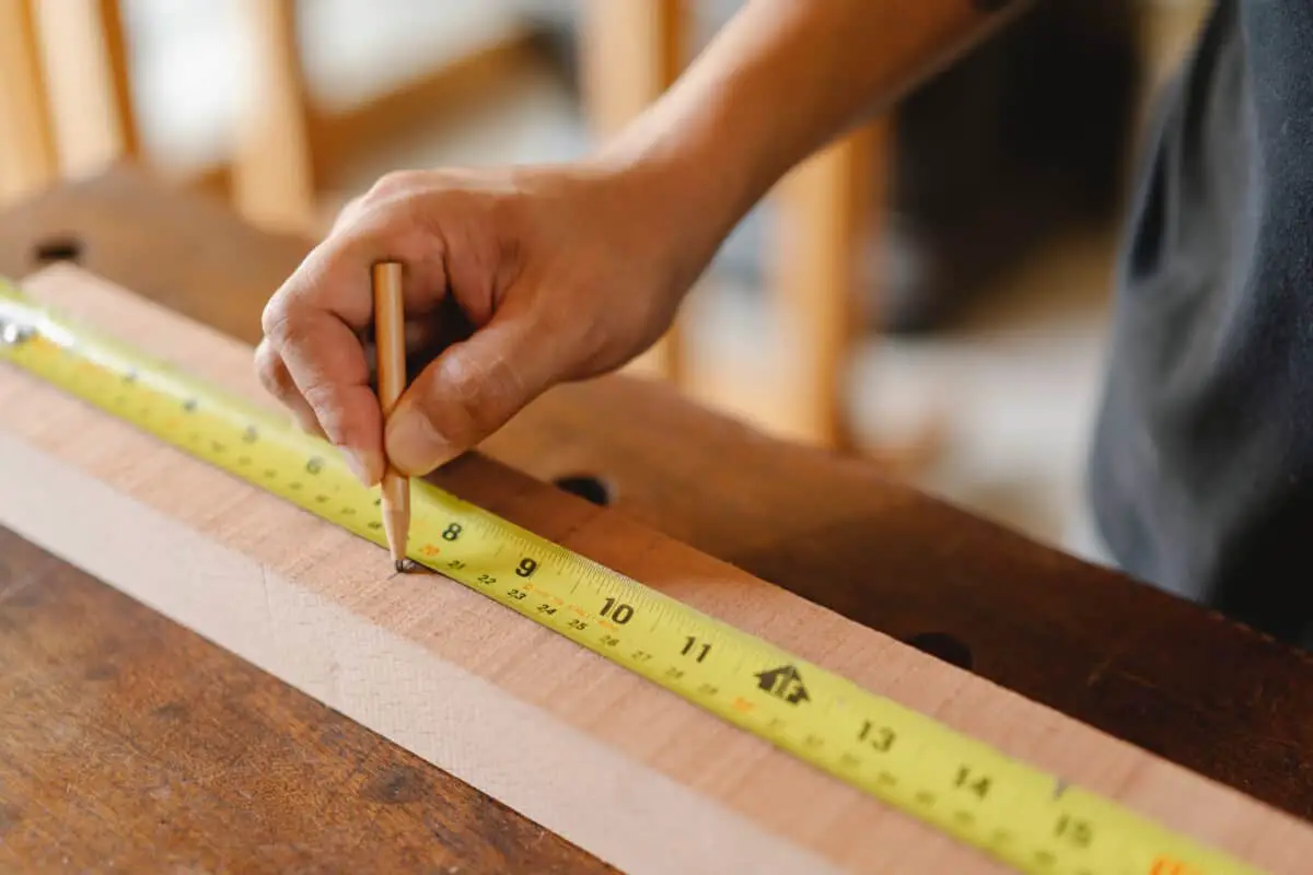 Woodworking by LPI - What Do The Marks Mean On A Tape Measure