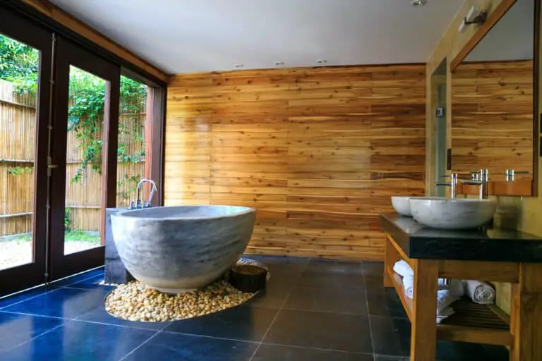 Farmhouse Bathroom