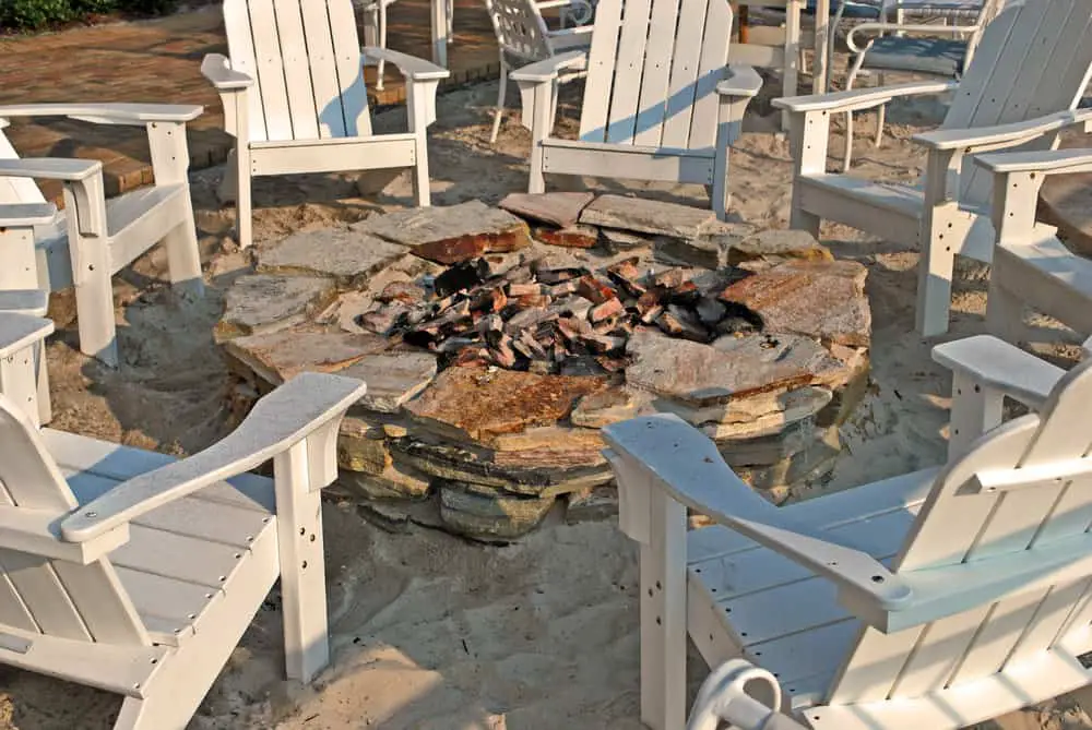 round cinder block fire pit
